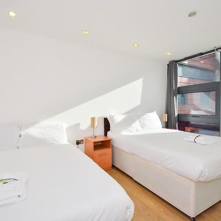 Apartment Wharf - Canary South Londen Buitenkant foto