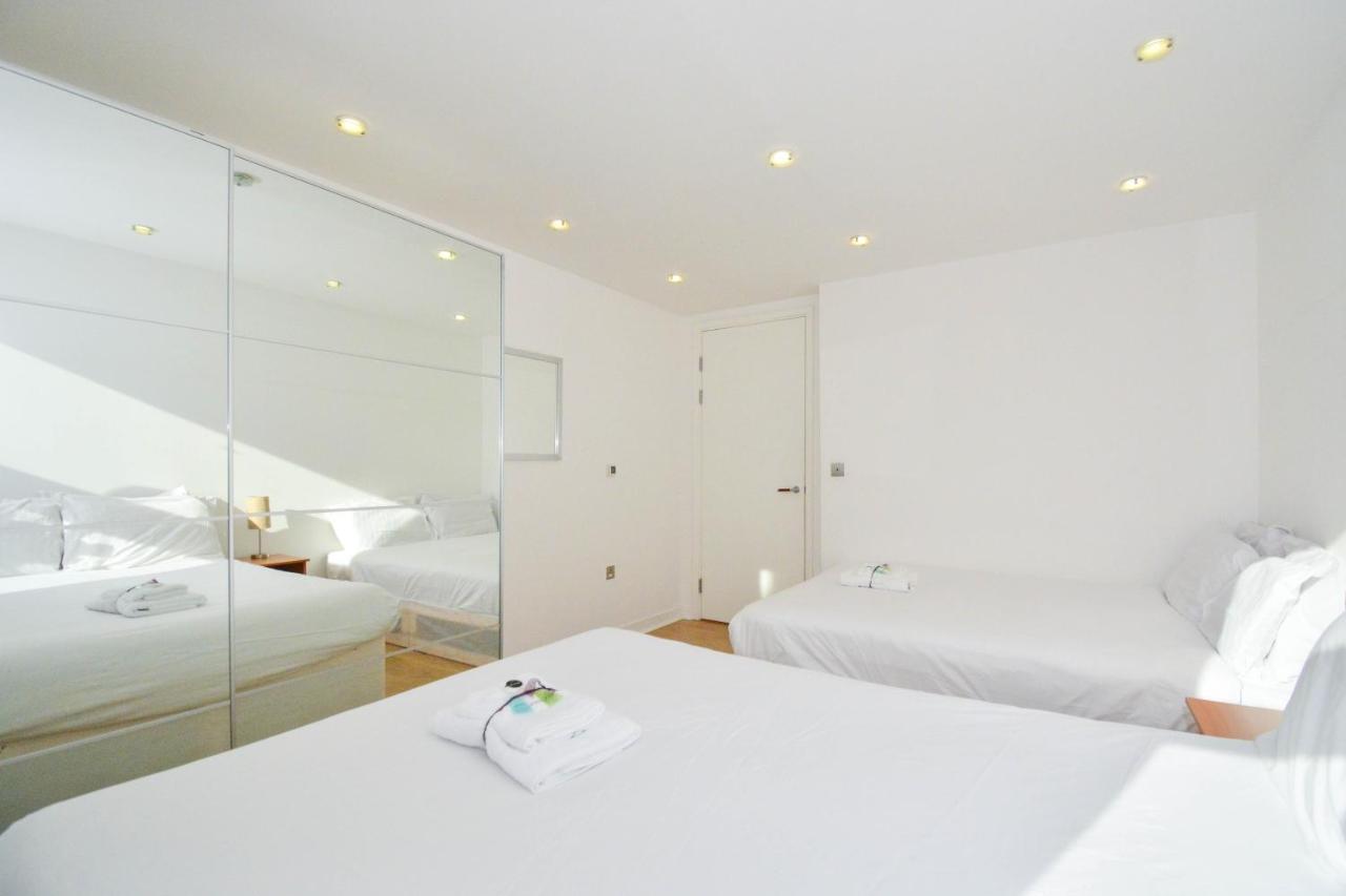 Apartment Wharf - Canary South Londen Buitenkant foto