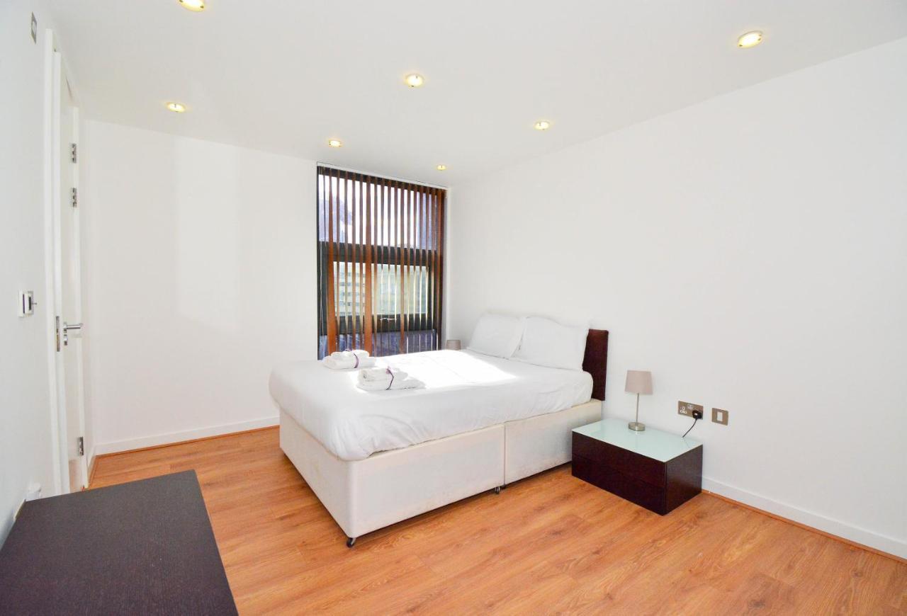 Apartment Wharf - Canary South Londen Buitenkant foto