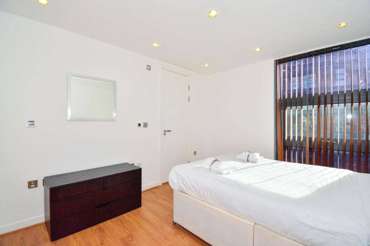 Apartment Wharf - Canary South Londen Buitenkant foto